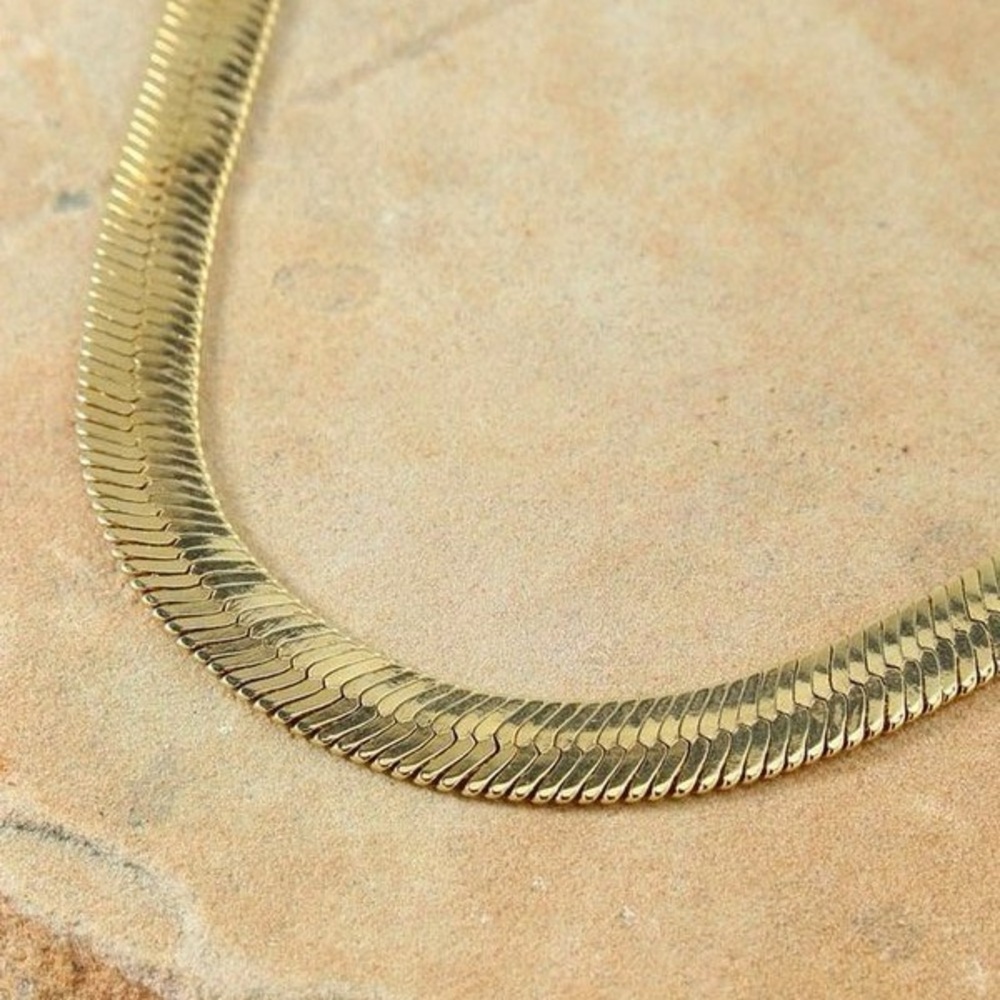 Vanessa Mooney Ghostface Chain Thick Snake Gold
